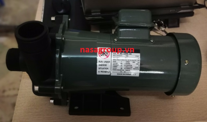 Máy bơm hóa chất MD-70RM